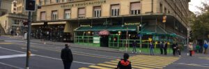 café