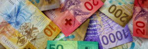 i-vest_header_swiss_francs-scaled-1